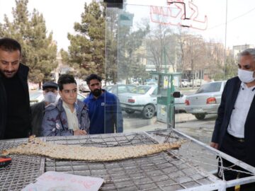 جعفری‌آذر پیگیر مشکلات آرد و نان استان