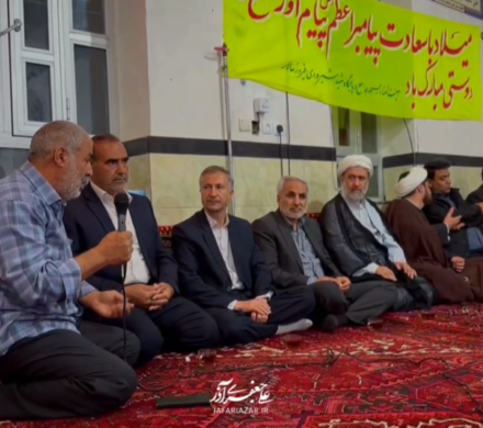 میز خدمت در جمع اهالی شریف روستای فیروزسالار شهرستان آذرشهر