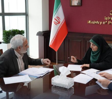 پیگیری اعتبارات کنارگذر ایلخچی و عوارضی اتوبان سهند در دیدار جعفریآذر با وزیر راه