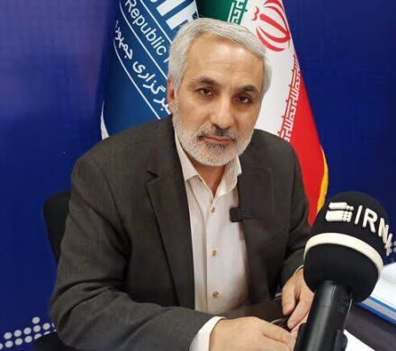 نماینده مجلس: قوای مسلح تاریخ نگاری کردند