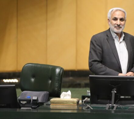 هرچه بر مردم سخت بگیریم، برکت از سفره دولت خواهد رفت