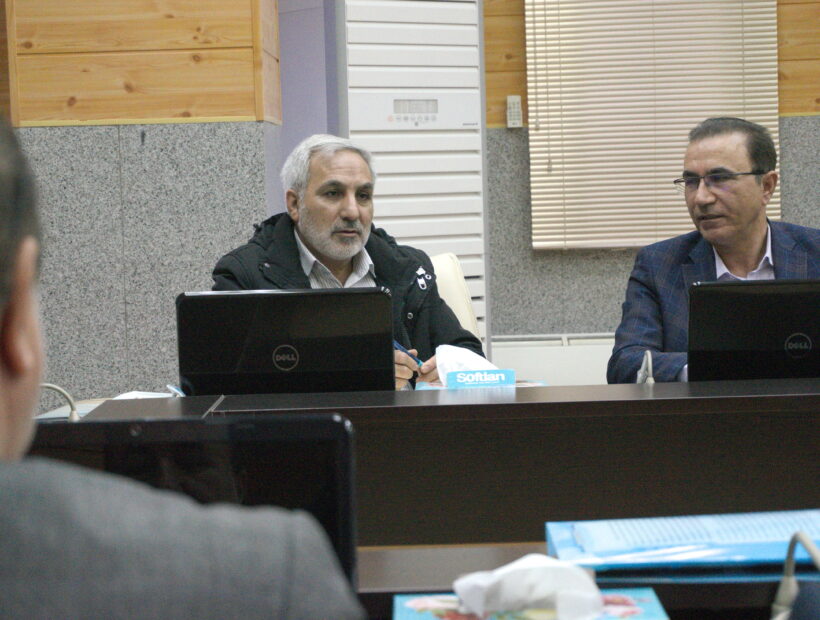 نشست بررسی مسائل و چالش‌های دانشگاه شهید مدنی آذربایجان