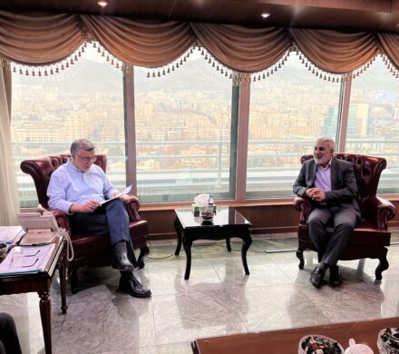 پیگیری جدی مطالبات درمانی مردم و مسائل کادر بهداشت در دیدار دکتر جعفریآذر با وزیر بهداشت